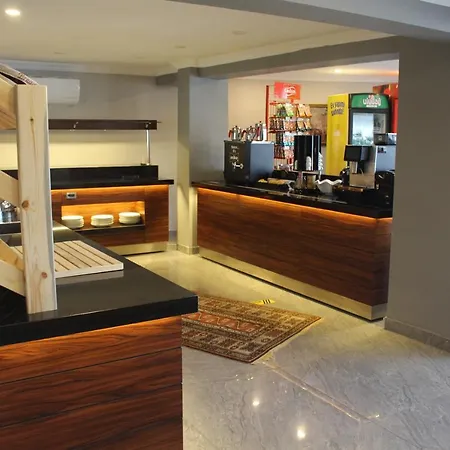 Ξενοδοχείο Anadolu Μαρμαρίς